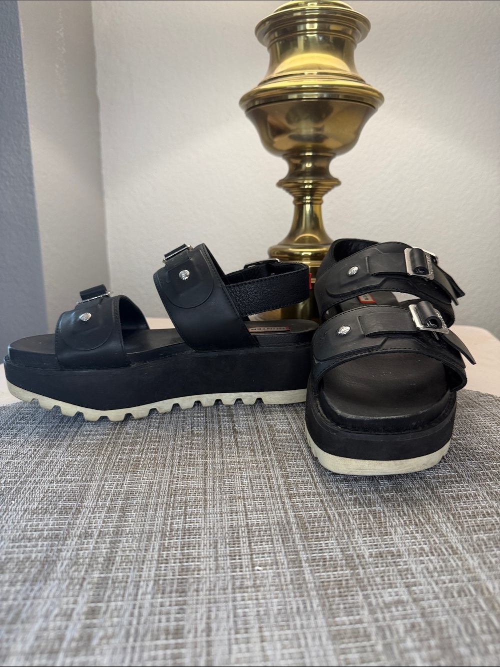Hunter Black Dual-Buckle Platform Slide Sandals with White Lug Sole